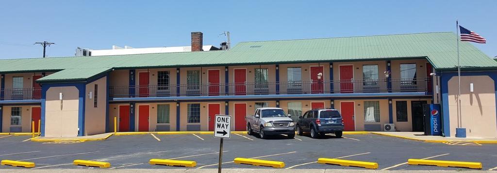 Budget Inn - Washington エクステリア 写真