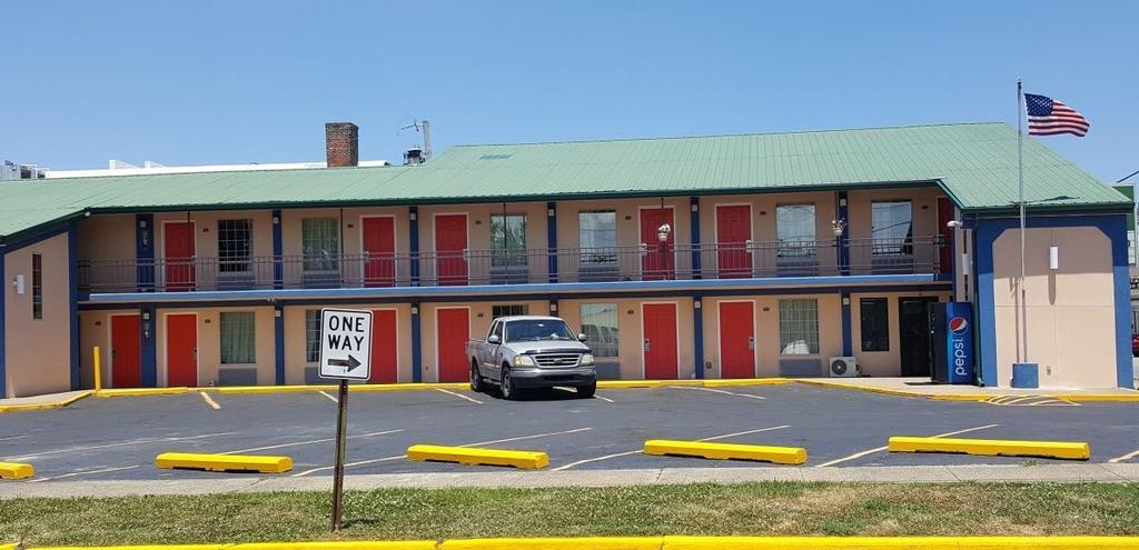Budget Inn - Washington エクステリア 写真