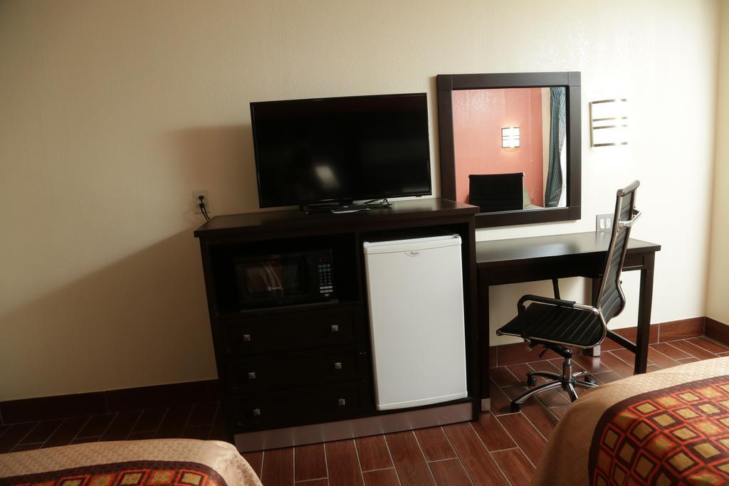 Budget Inn - Washington エクステリア 写真